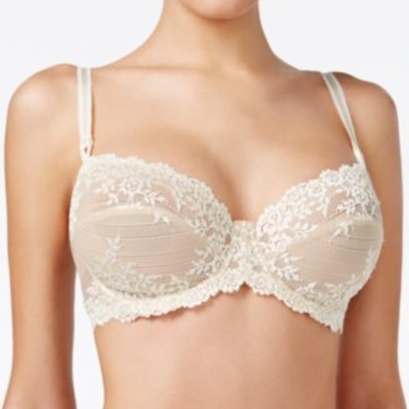 Wacoal Other - WACOAL INC BRA FAS/WIRE EMBRACE